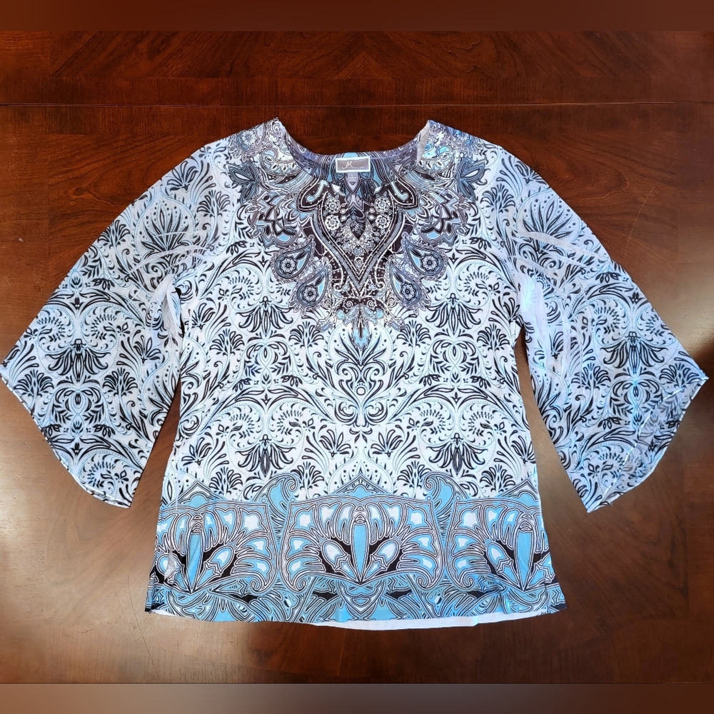 L JM Collection Turquoise White &Black 3/4 Length Sheer Bell Sleeve V Neck Top